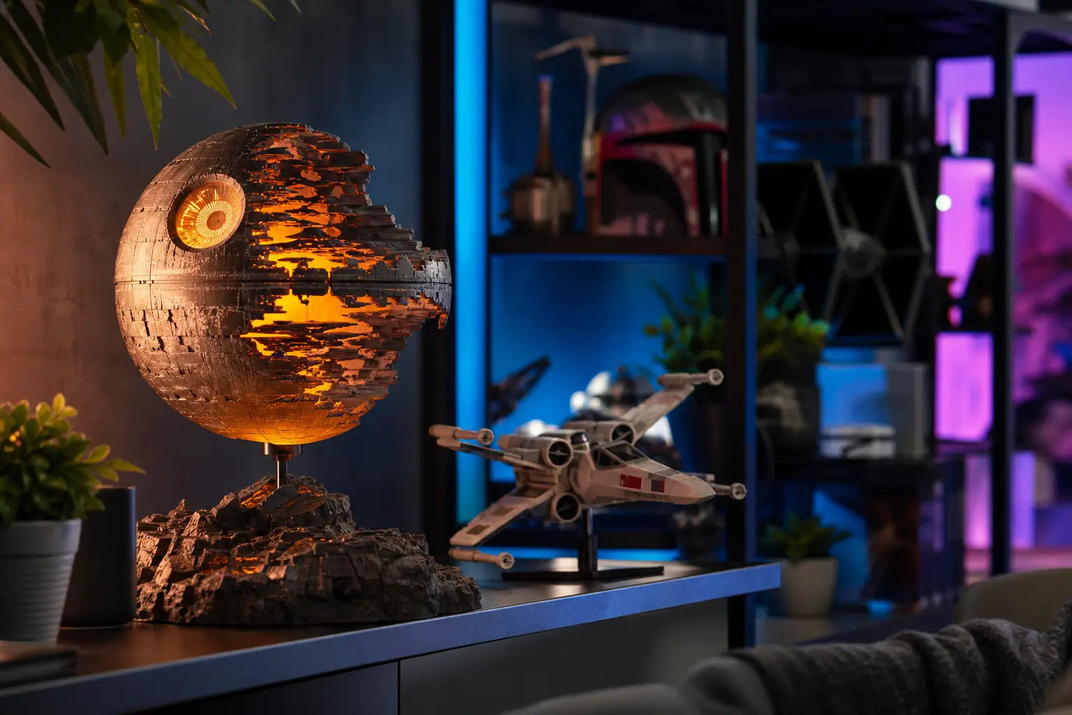 Lampes Résine Artisanales – Déco Unique Faite Main — LeGeekShop