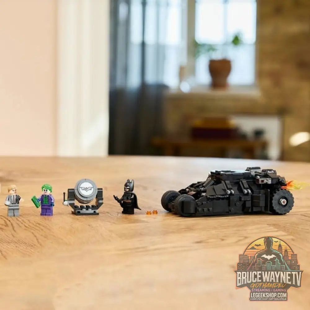 LEGO 76303 DC Super Heroes Batman Tumbler vs. Two Face & The Joker, jeu de construction - LEGO - vue 6