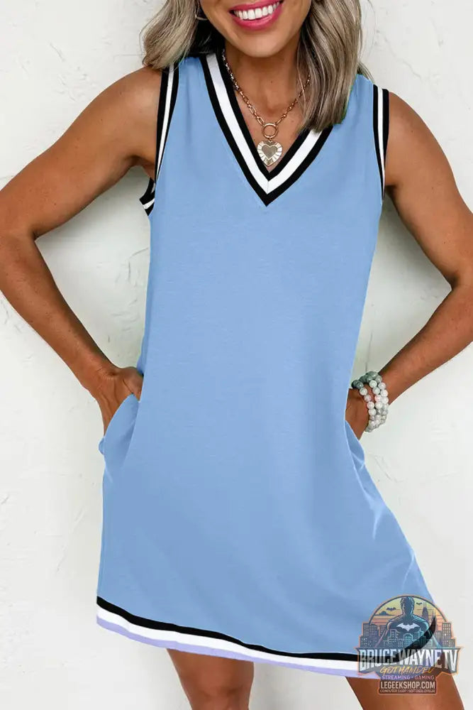 MINE COURSE VERT TRAST COUP V V MINE SHIFT SHEED sans manches Robe - Myosotis / S / 80% Polyester + 20% Cotton