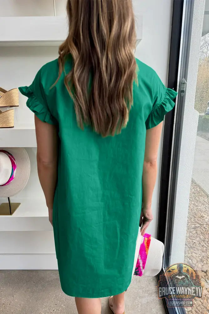 Robe courte boutonnée à manches volantées et froncée vert vif - Dresses/Mini Dresses