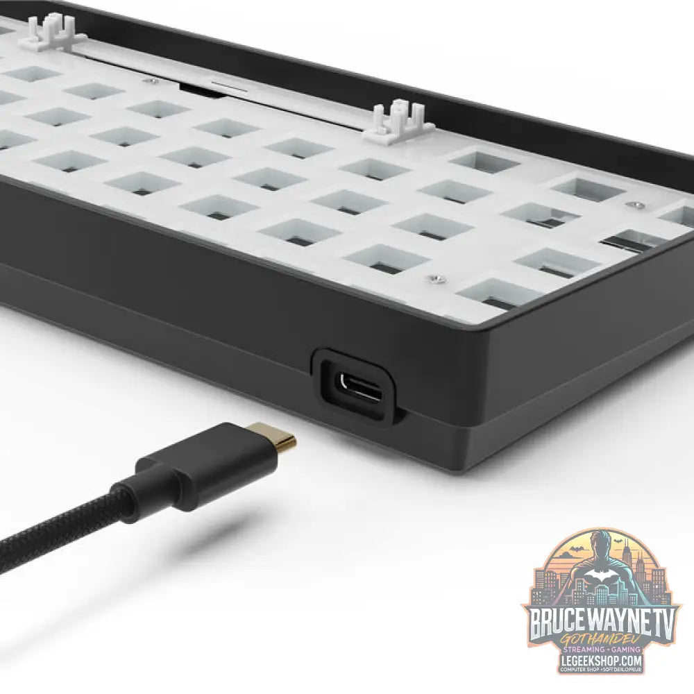 SKILLER SGK50 S4 Gen2 Barebone - Sharkoon - vue 4