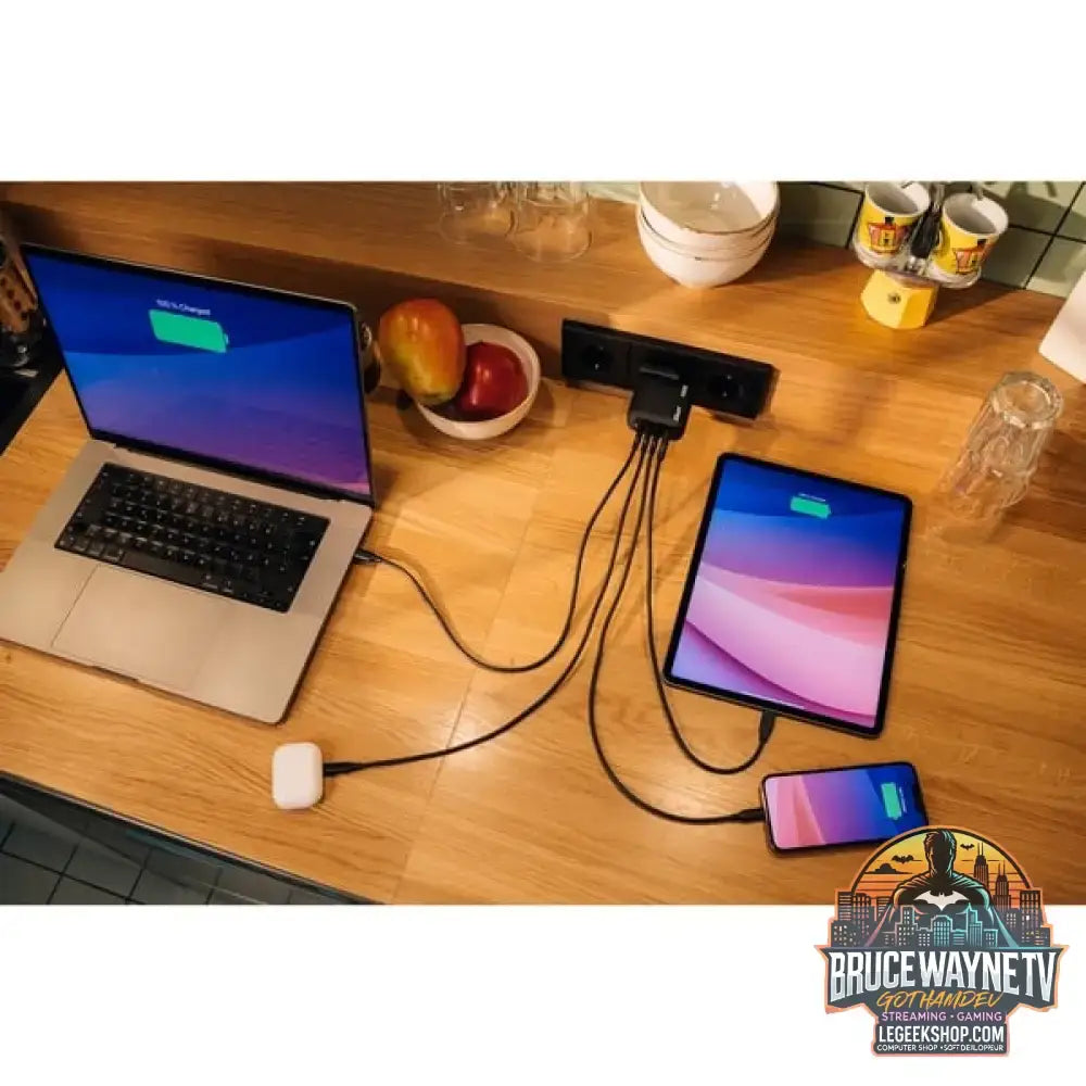 Verbatim Mini-GaN-Ladegerät 100W 4-Port, 1x USB-A, 3x USB-C schwarz, PD 3.0, QC 3.0 - Verbatim - vue 5