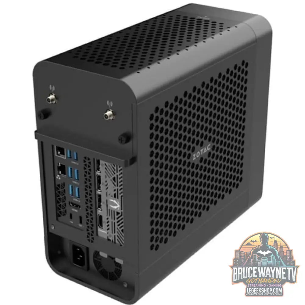 ZOTAC MAGNUS ONE EU275070C - vue 5